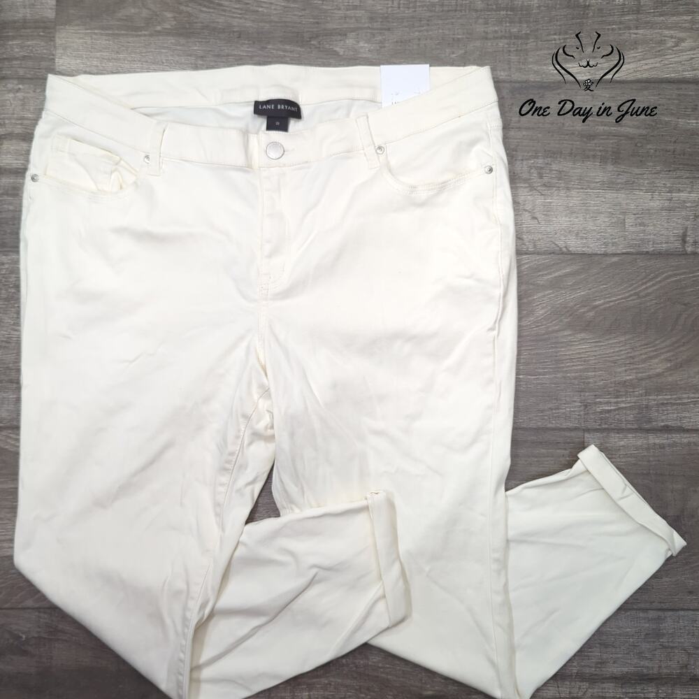 Lane Bryant Signature Fit Skinny Jeans Plus Ivory White NWT Size 22